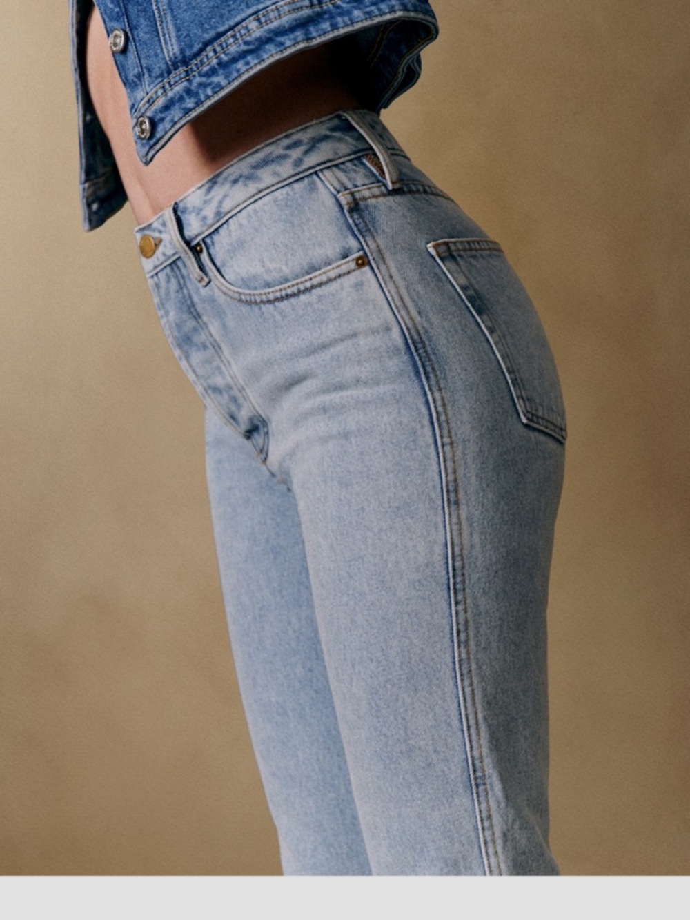 Sezane Brut Sexy Denim in Bleach color - Picture 3 of 6